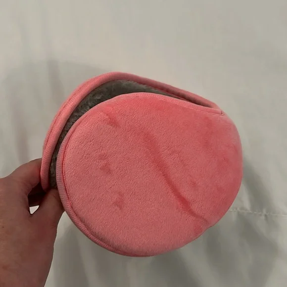 Cozy Beanie, Gloves, & Ear Warmer Bundle - Picture 11 of 13